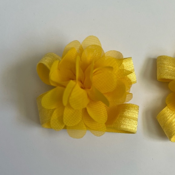 Baby Girl/Infant Yellow Floral Ribbon Sandals 💛 - Picture 4 of 5